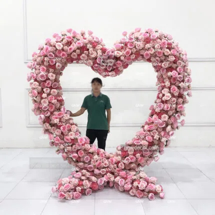 GNW Wedding Wholesale Pink Artificial Heart Shaped Flower Arch for Wedding Decoration