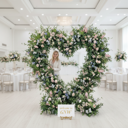 New Design Foldable Wedding Arch With Realistic Silk Flowers For Wedding Ceremony